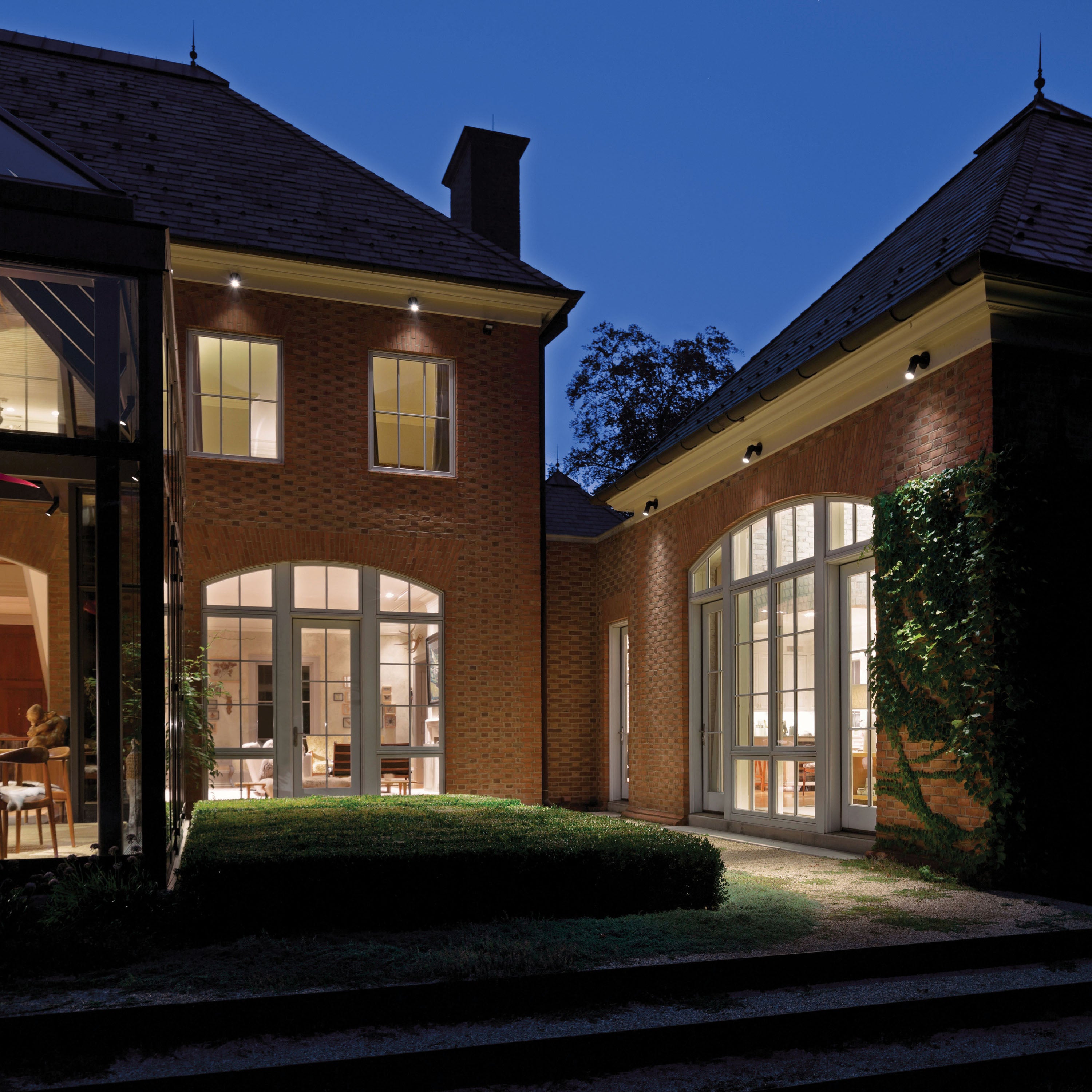 1535 Outdoor Spot Light - Image 4