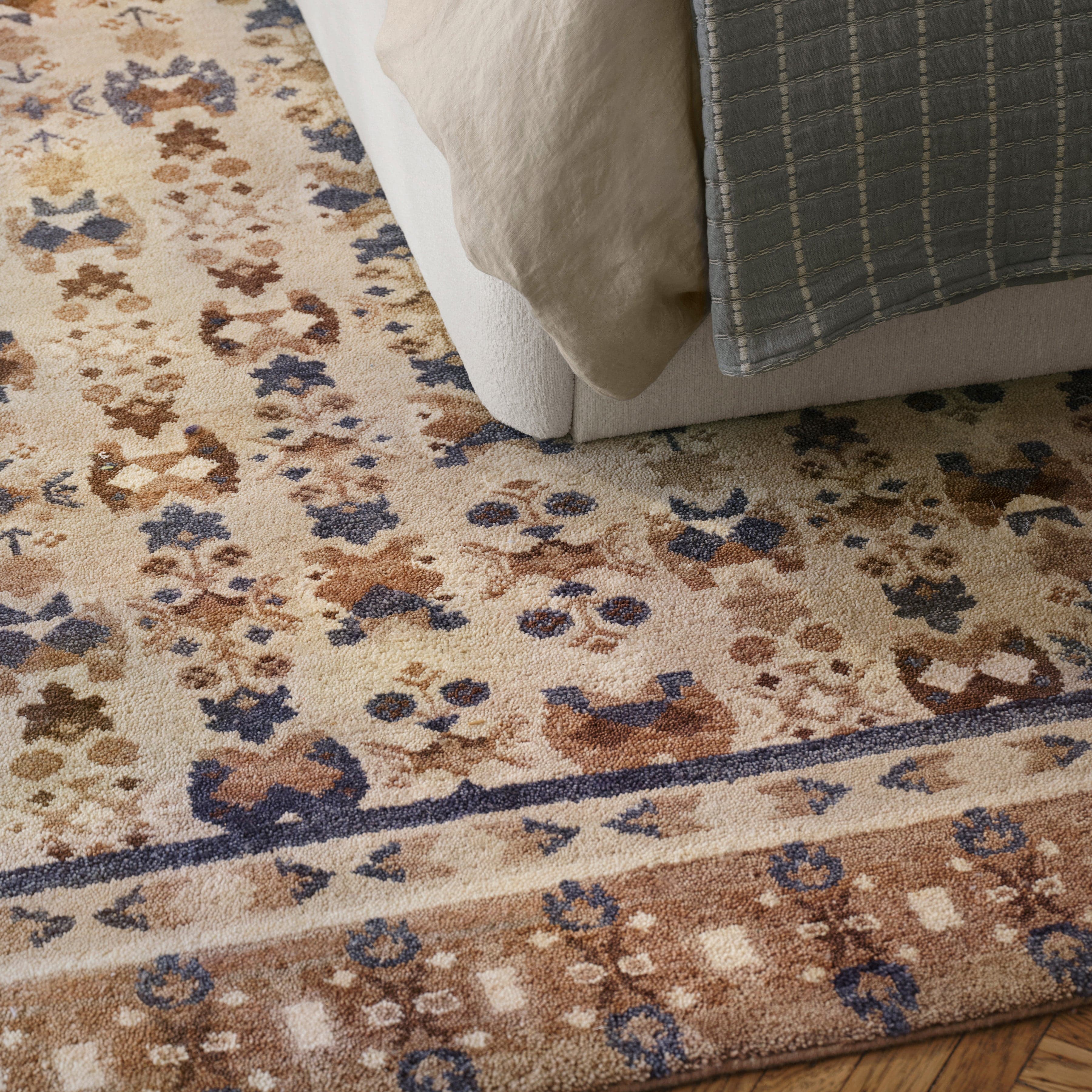 Aisha Hand-Knotted Area Rug - Image 2